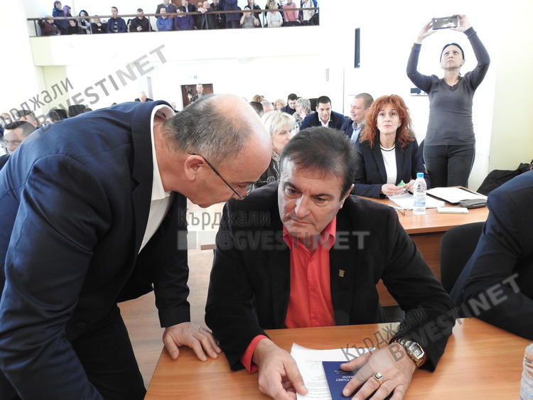 Община Кърджали с „червен бюджет” за 2020 г.,левицата го подкрепи открито