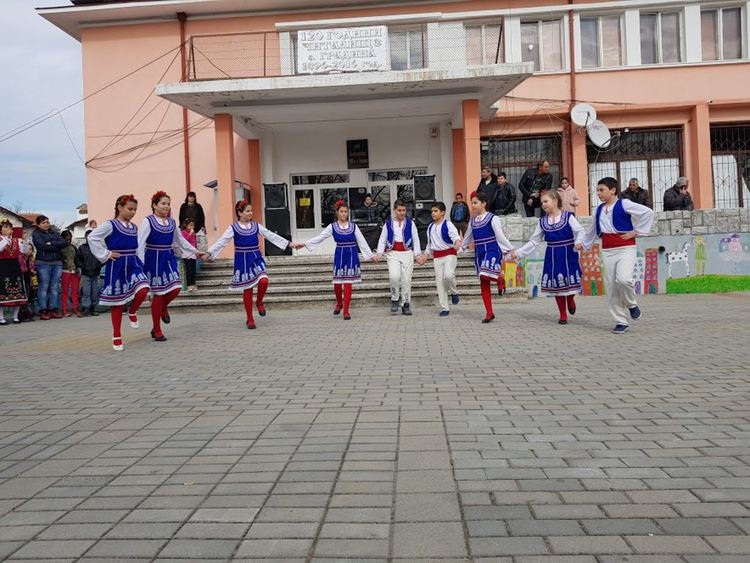 Трифон Зарезан събра село Градина на празник