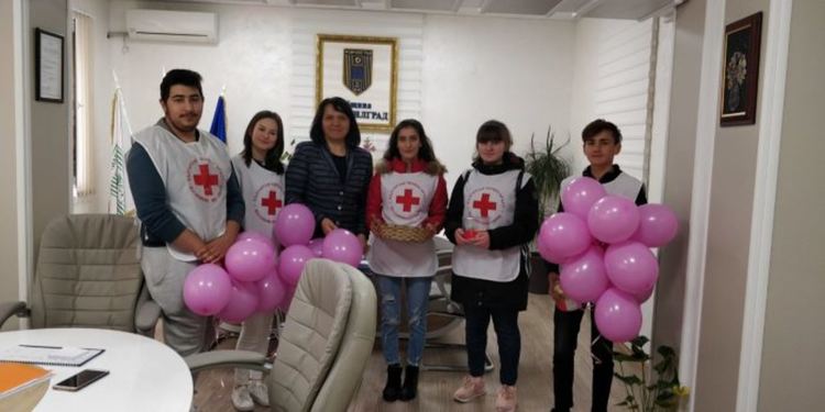 Поход отведе младите червенокръстци от Момчилград  до хижа „Момчил юнак”