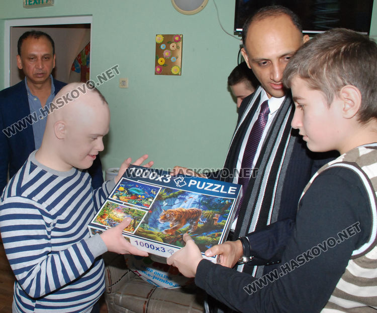 Възпитаниците на Дом „Марина“ получиха играчки от пакистанския посланик