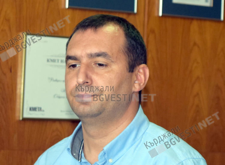 Сезгин Бекир