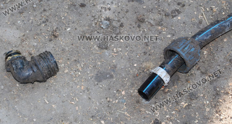 ВиК реже незаконни връзки в "Република"