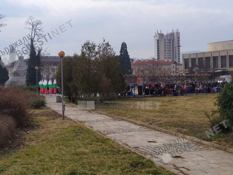 Кърджали преклони глава пред саможертвата за българската свобода на Апостола