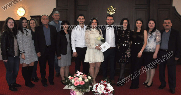 Бивши съученици се харесаха и си казаха "да" на 20.02.2020 година