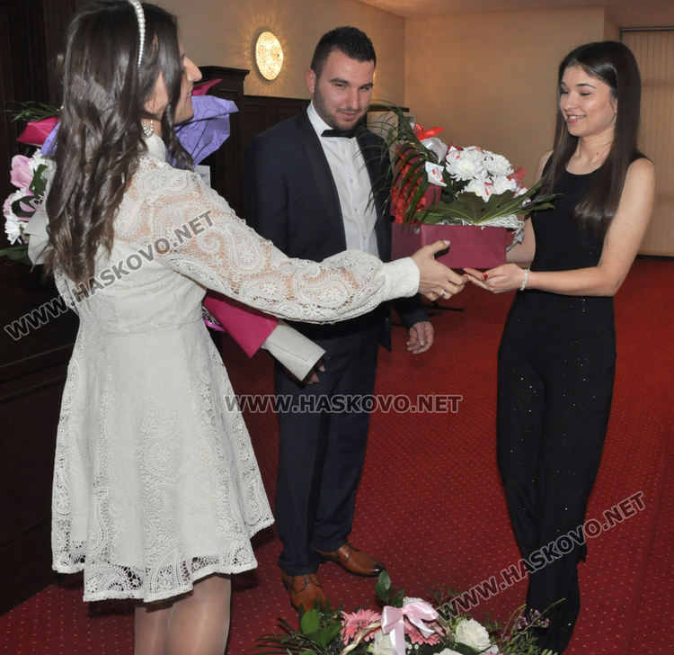 Бивши съученици се харесаха и си казаха "да" на 20.02.2020 година