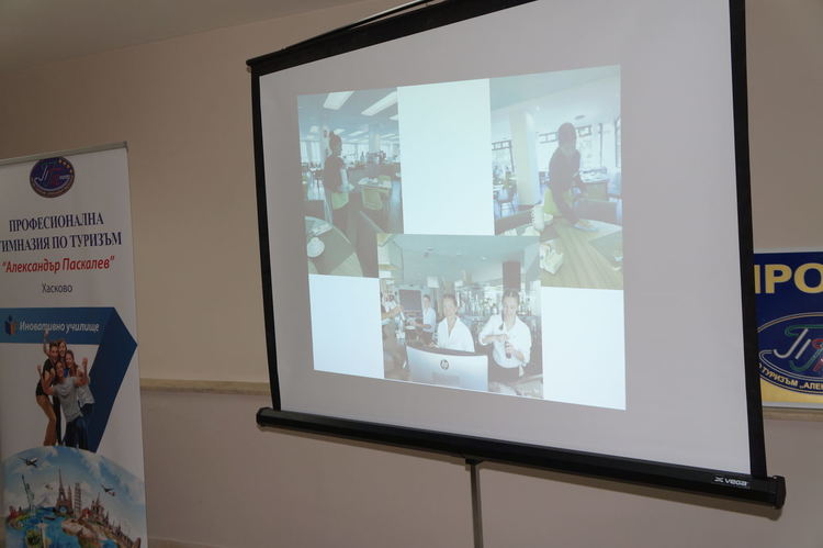 15 ученици от Гимназията по туризъм със сертификати EUROPASS