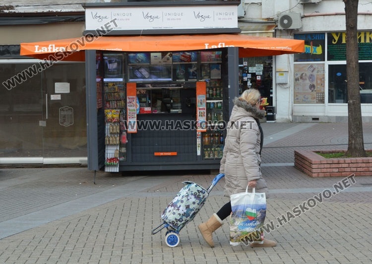 Обявиха затваряне на „Лафка”, в Хасково все още работят павилиони