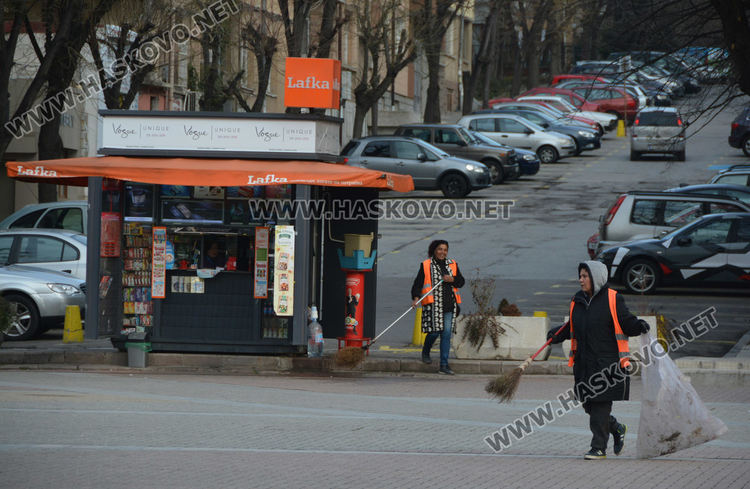 Обявиха затваряне на „Лафка”, в Хасково все още работят павилиони