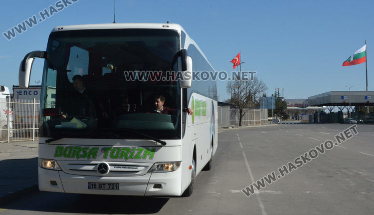 Пътници от четири дестинации се водят рискови за коронавирус на границата ни с Турция