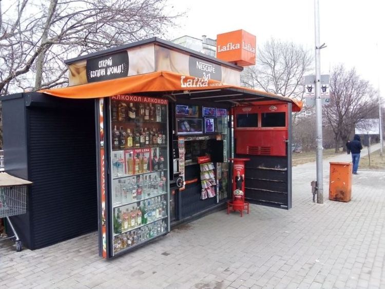 От щурм на пазара до фалит за три дни. Чия беше Lafka?