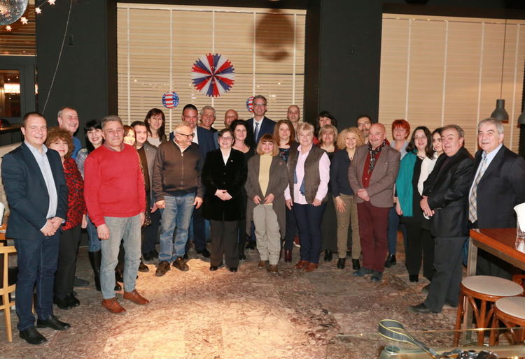 Дружество „Приятели на САЩ“ отбеляза тридесетгодишен юбилей, от посолството наградиха Валентина Иванова