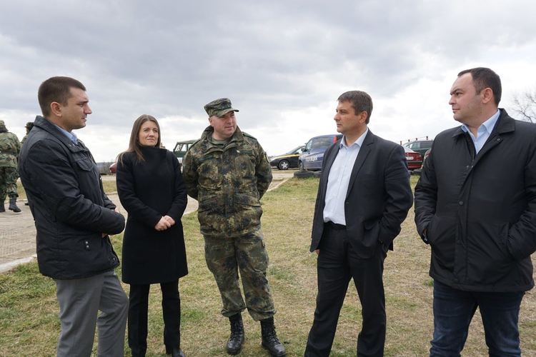  Областната пробва мерника си с военни и полицаи