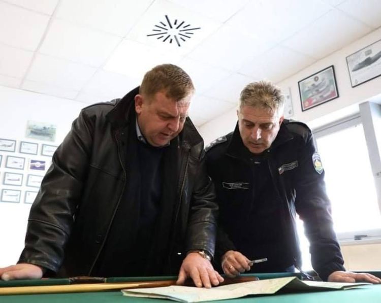 Военният министър Каракачанов: Границата ни... свещена е и ще я опазим