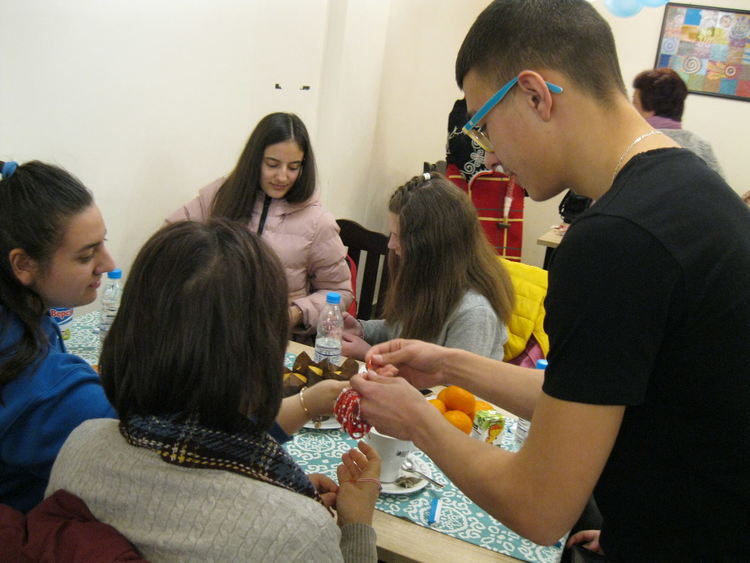 Съюзът на инвалидите в Смолян покани на мартенски празник най-малките си членове