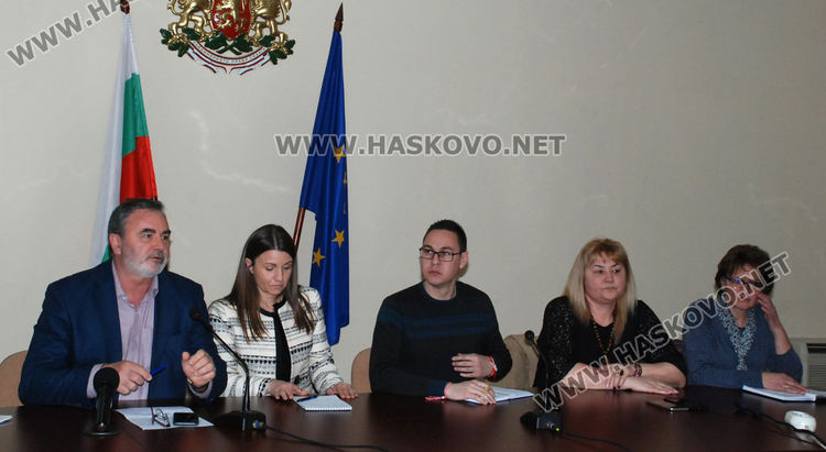 Д-р Кунчев: Вносът на коронавируса е неминуем, ограничете контактите