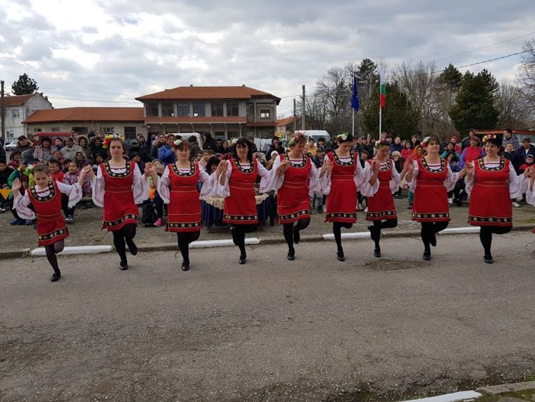 Караджаловци отново превърнаха Заговезни в общоселски празник