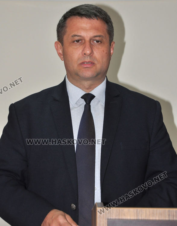 В спецакция: Задържаха 11 души, тормозили "Република" и Узунджово