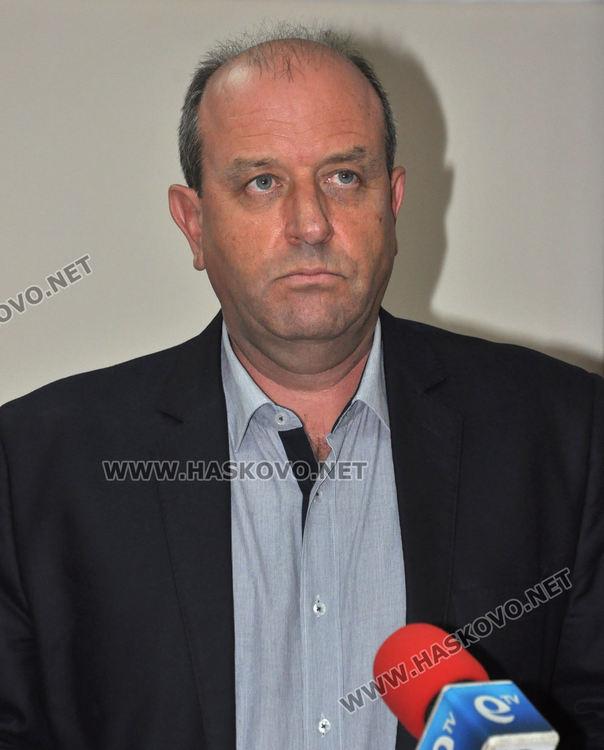 В спецакция: Задържаха 11 души, тормозили "Република" и Узунджово