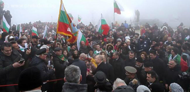 Президентът Румен Радев: Дългът към паметта за опълченците на Шипка е свят и неотменим