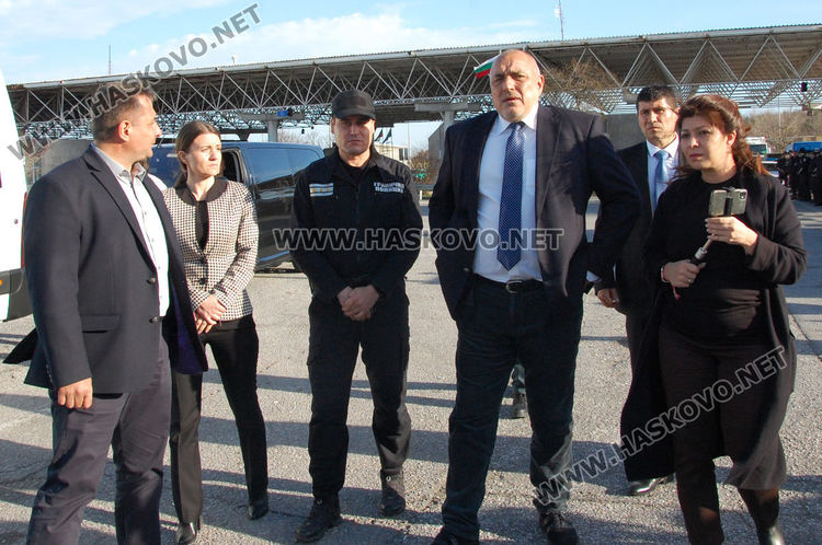 Бойко Борисов посрещна евролидери край Свиленград