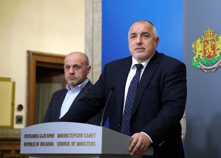 Цената на руския природен газ за България пада с над 40%