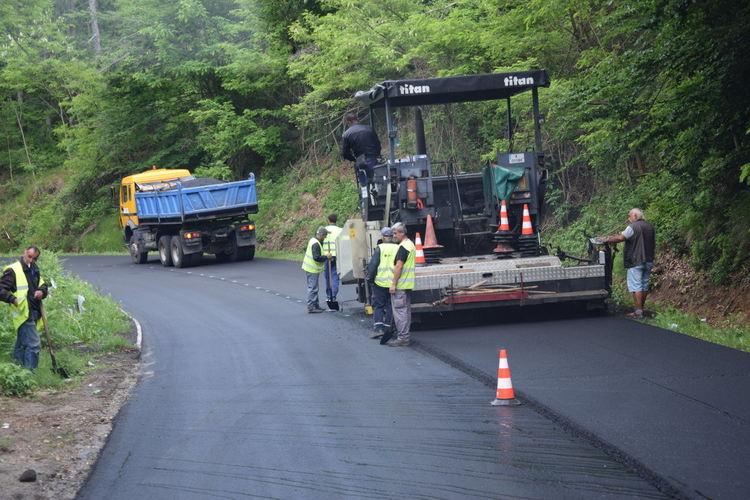 Започва дългоочаквания ремонт на пътя за Ардино