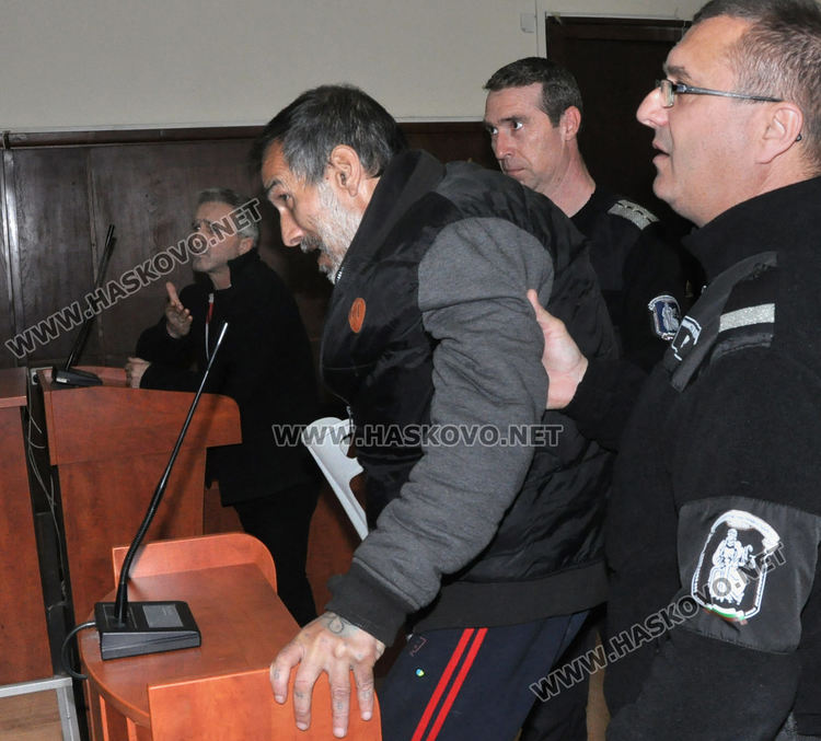 Оставиха в ареста мъжа с 19 присъди, извършил поредна кражба в Хасково