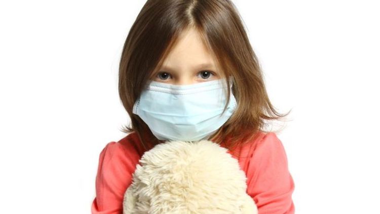 Обявиха грипна ваканция в цялата страна, децата в класните стаи след седмица