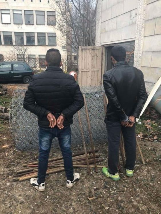 Задържаха 8 души в спецакция на МВР, спипаха и незаконна автоморга