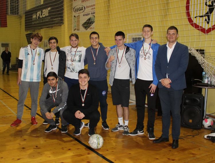 Отбор „Приятели” спечели Купата на кмета на Хасково