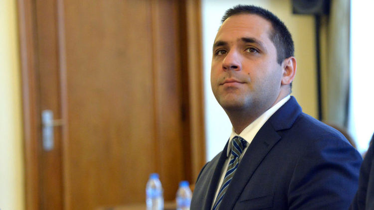 Емил Караниколов