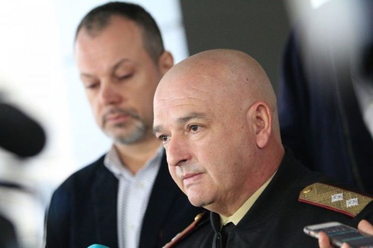 Търсят контактите на заразените с коронавирус