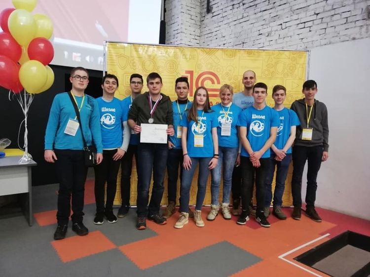 Стоян Малинин от ПМГ-Хасково със сребро от олимпиадата в Москва