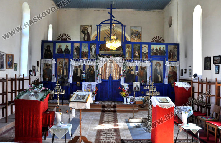 Църквата във Въгларово с нов купол и ремонт на камбанарията