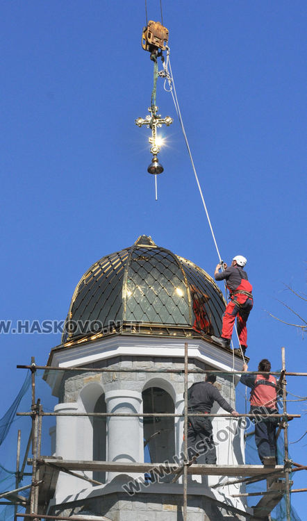 Църквата във Въгларово с нов купол и ремонт на камбанарията