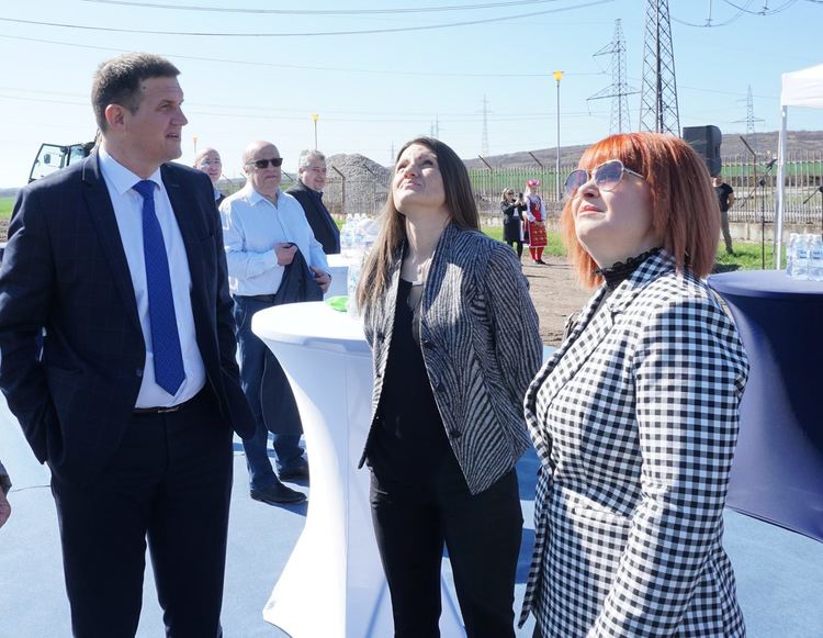 Започна изграждането на междусистемен електропровод за 58 млн. лева