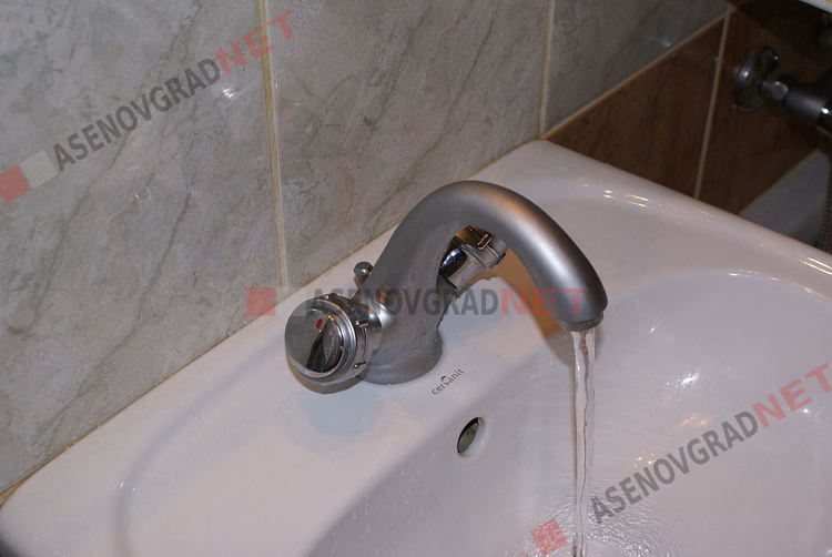 Инкасаторите от ВиК-Пловдив спират обиколките по домовете