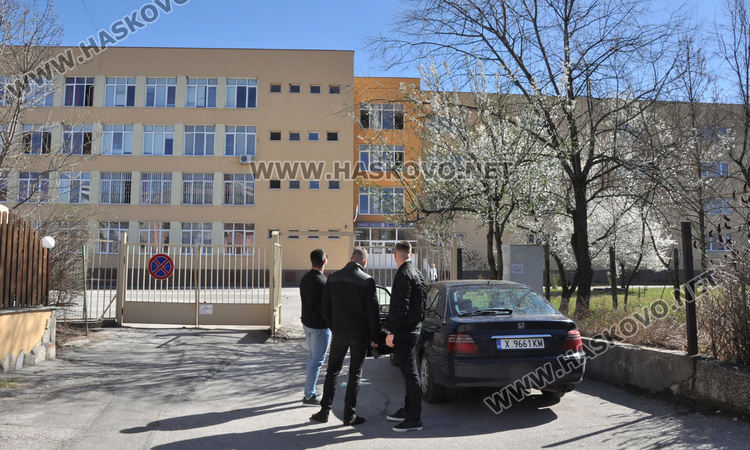 Близо 1/3 от децата си тръгнаха от хасковски училища по преценка на родителите