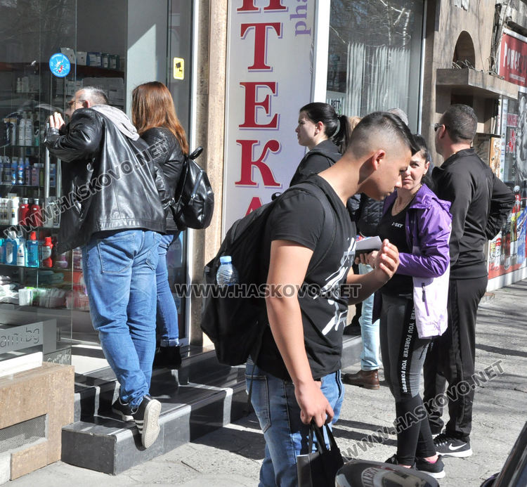 Хасковлии се запасяват с продукти заради коронавируса