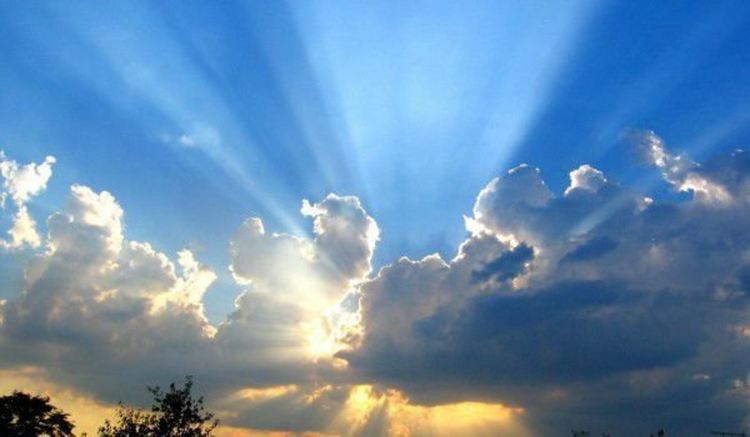 Времето се разваля, очаква се следобед и да завали