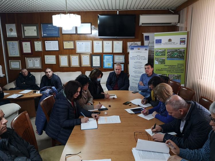 Заседава Общинският кризисен щаб в Кърджали,актуализирана е заповедта на кмета инж.Хасан Азис 