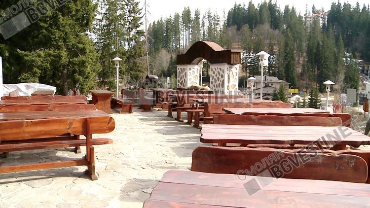 Пампорово почти празно. Хотелите организират хранене по стаите за малцината останали гости