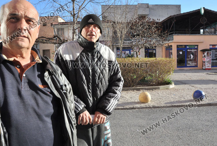 Премахната бетонна топка ядоса орфейци. Осигурявали достъп към пекарна