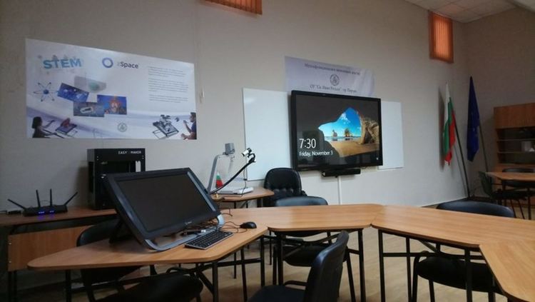 Ромчета не успяха да се включат във виртуалното обучение. Нямали интернет или компютър