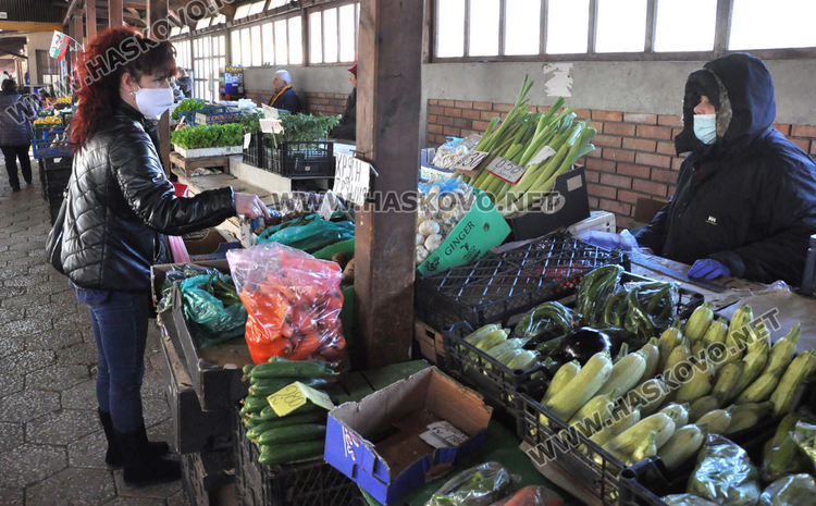 Лимоните и джинджифилът са най-търсени на Зеленчуковия пазар, но почти двойно по-скъпи