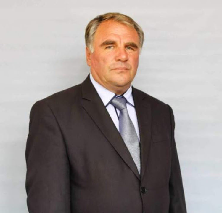 "Барикадират" Баните от коронавируса, спират всяка кола и мерят температура