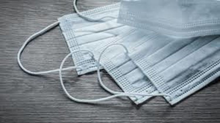 Спряха контрабанда на границата на хиляди маски и антибактериален гел