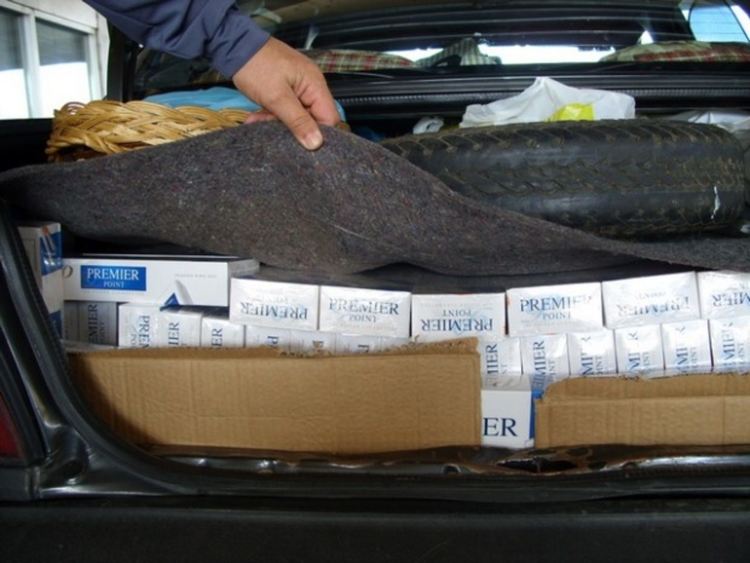 Нашенец бе привлечен като обвиняем за контрабанда на цигари през Маказа