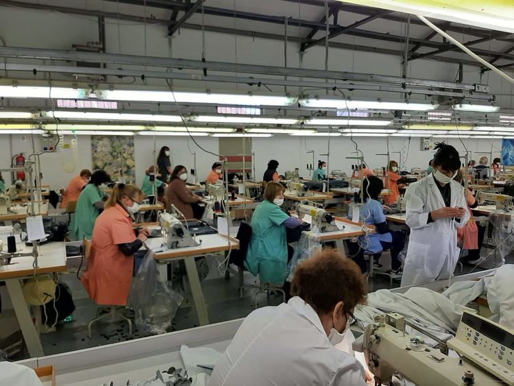 Българска фирма произвежда за Европа защитно облекло на световно ниво