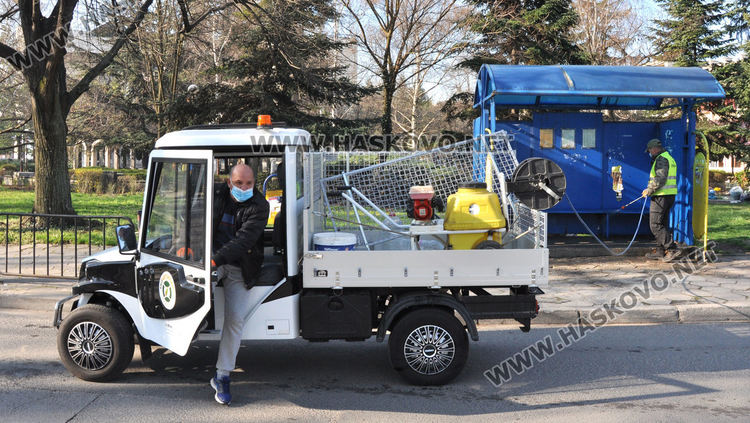 Дезинфекцията в Хасково продължава, оставиха два тролея